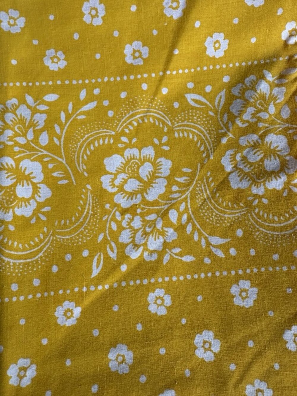 Vintage Tastemaker 2 Standard Pillow Cases Yellow Paisley Print